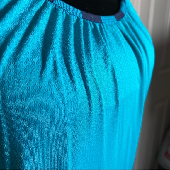 Lululemon No Limits Top - Picture 6 of 16